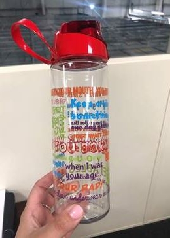 Sports Water Bottle Tritan Plastic Covered Hygienic Lid 750ml